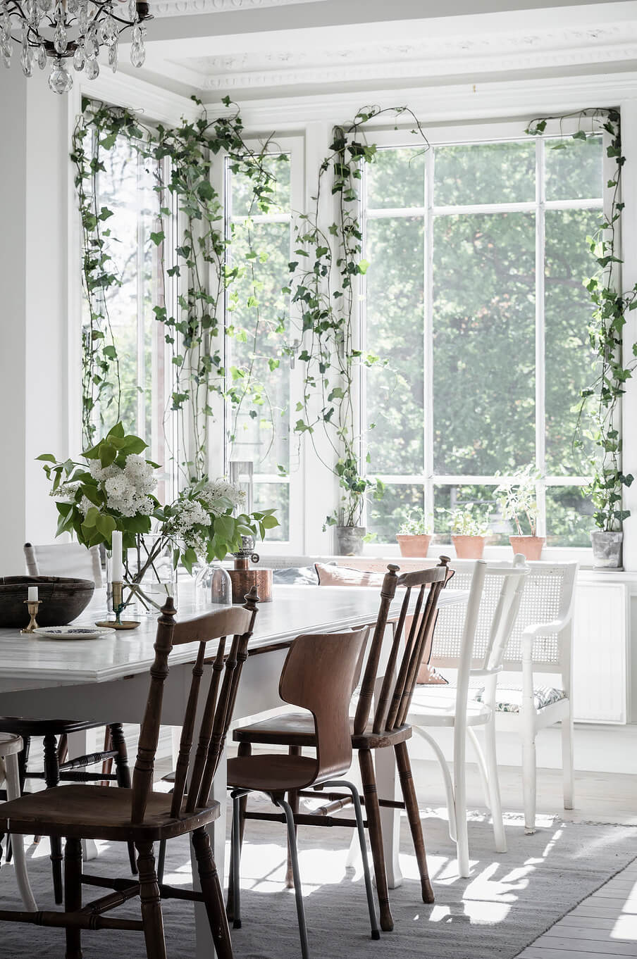 A lush and light filled family space in Gothenburg!